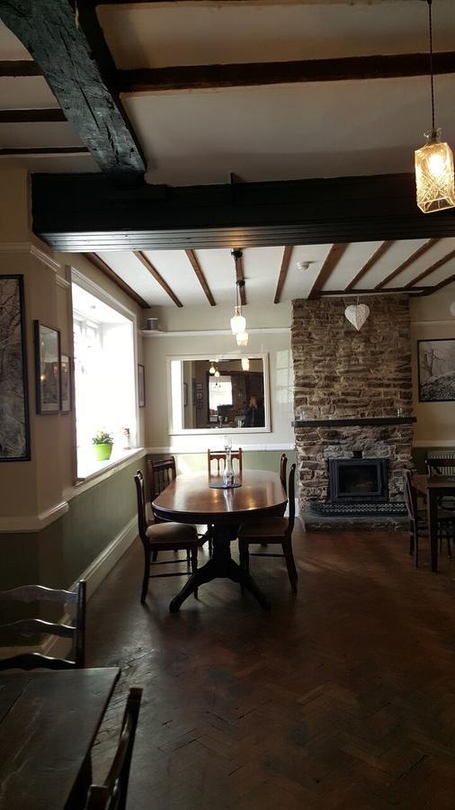 The Crown At Whitchurch Ross-on-Wye Exterior foto